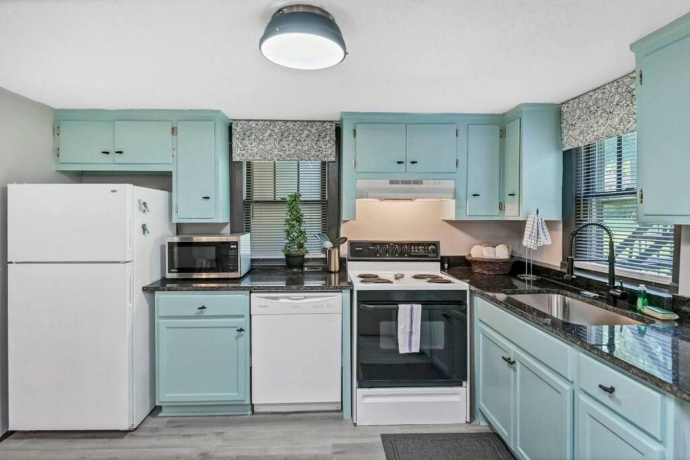 Cheerful 2Br In Earlewood Villa Columbia Buitenkant foto