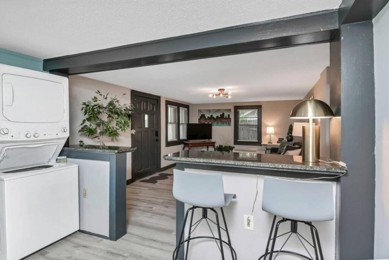 Cheerful 2Br In Earlewood Villa Columbia Buitenkant foto